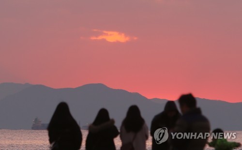 '잘가라 2019, 반갑다 2020'…부산 해넘이·해맞이 행사 풍성