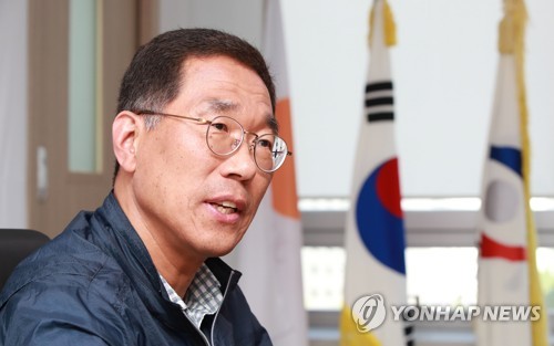 한국노총 위원장 "제1 노총 자리, 위원회 숫자 다툼 되면 안 돼"