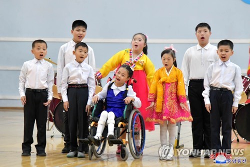 北, 건축물에 장애인 배려시설 의무화…인권비판 의식한 듯