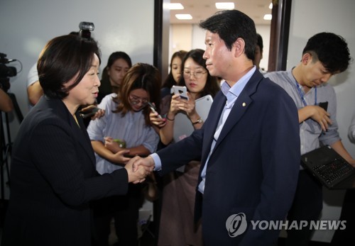 '시계제로' 선거법, 오늘 4+1협상 '분수령'…한국당 또 장외집회