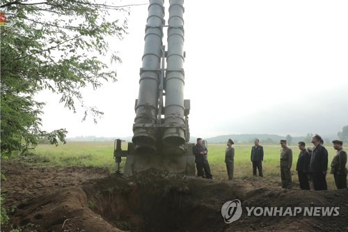 北, 김정은 군사분야 '업적' 과시하며 내부결속 총력