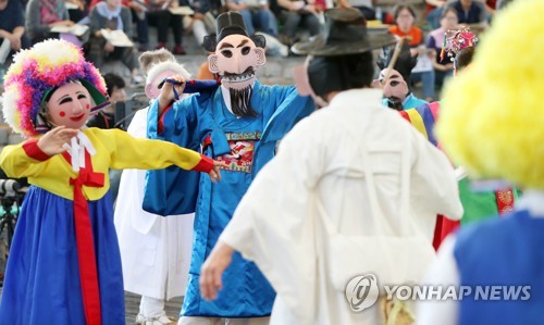 안동국제탈춤축제 경제파급 효과 417억원…취업유발도 530명