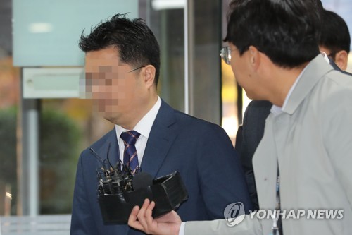 '인보사 의혹' 코오롱생명 이사 기소…82억 '보조금사기' 추가