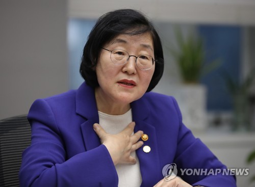 김영란 만난 이정옥 "디지털성범죄도 양형기준 마련해야"