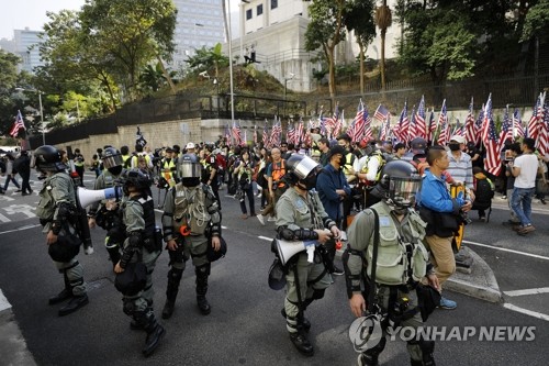 '홍콩 시위 지지' 中 본토인 2명 잇따라 체포돼