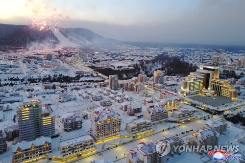 "김정은, 집권후 9번 삼지연 찾아…경제분야 최다 방문지"