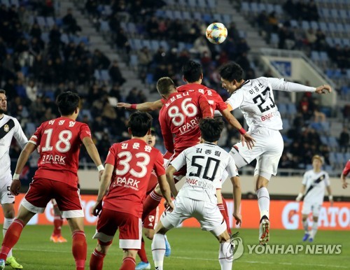 부산-경남, K리그 승강 PO 1차전서 0-0 '헛심 공방'