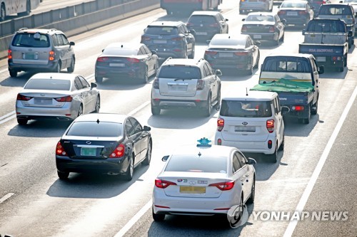 내년 車보험료 3.8% 안팎 인상 전망…"제도개선 효과 반영"