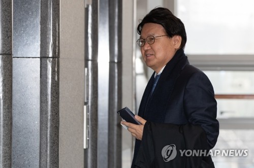 '수사팀 교체 의도 있었나'…황운하 수사 핵심 쟁점