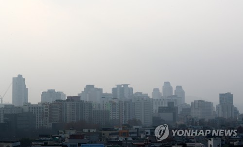 [내일날씨] 전국 대부분 미세먼지 '나쁨'…아침까지 곳곳 눈·비