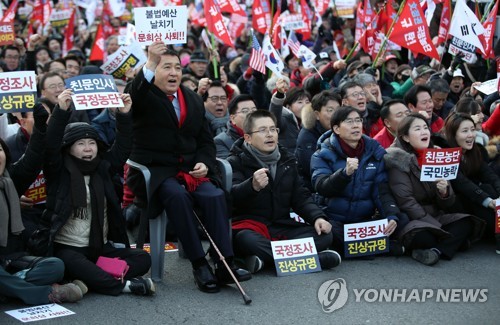 한국당, 주말 패스트트랙 저지 강공…'文정권 3대 농단' 규탄