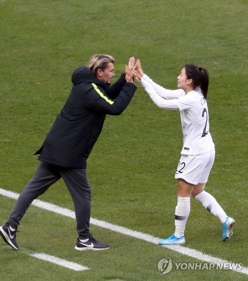 벨 체제 첫 골·A매치 데뷔골 동시에 잡은 女축구 미래 강채림