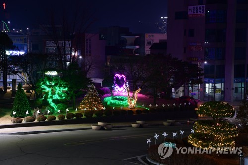 횡성군, 청사 곳곳에 경관조명 설치