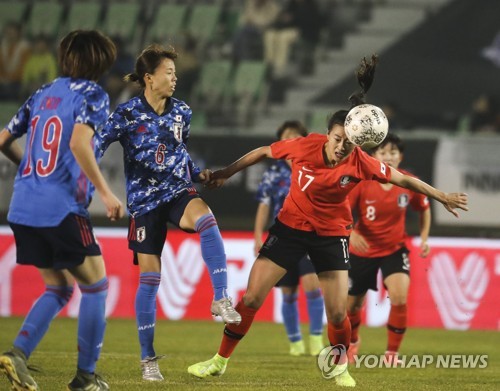 '아! PK 실점'…일본에 패한 한국 여자축구, E-1챔피언십 준우승