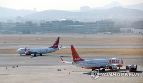 제주항공, 이스타와 인수계약 연기…"내년 1월 중 체결"