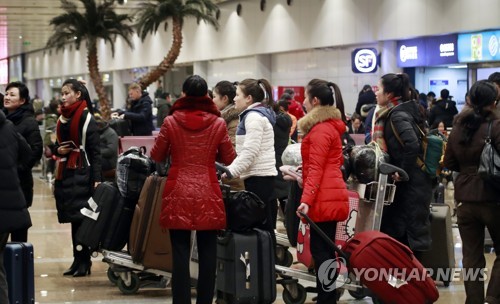 통일장관 "북핵 잠정합의 필요"…중러 결의안에 기대감