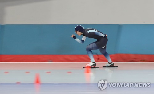 빙속 김보름, 종합선수권대회 3관왕…여자부 종합우승