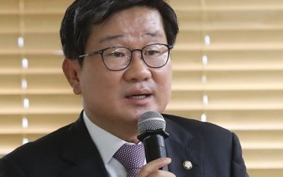 전해철, '법안소위 전원합의 관행 탈피' 국회법 개정안 대표발의