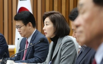 한국당 "靑 습관적 거짓말…부정선거·가짜뉴스의 본산"