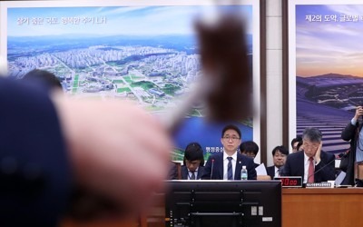 '타다 금지법' 국회 국토교통위 전체회의 통과