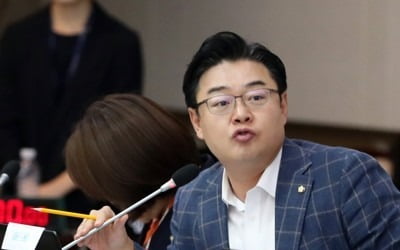 한국당 "文정권 보위 위한 본회의…강행처리 중단해야"