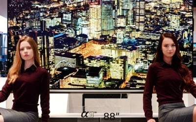 2020년 TV 시장 트렌드는…"대형화·8K·LCD 진영의 진화"