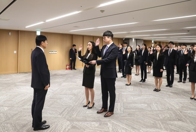 '최고 엘리트' 한은 임직원 연봉은 얼마일까? 