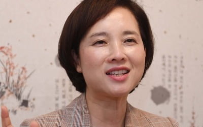 유은혜 "만18세 선거권, 의미있는 일…모든 학생에 민주시민 교육 강화"