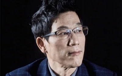 진중권 "나이 50에 독립 못해…한심하다" 문희상 아들 작심 저격