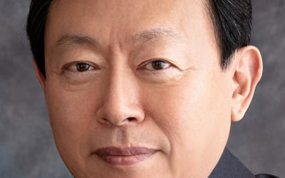 "듣기 좋은 얘기 못한다"…신동빈, 롯데 사장단에 '이기자' 주문