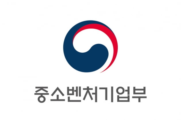 중소기업벤처부는 올해 안에 메이커 스페이스 64개소 추가 조성 계획을 밝혔다. /사진=중소벤처기업부