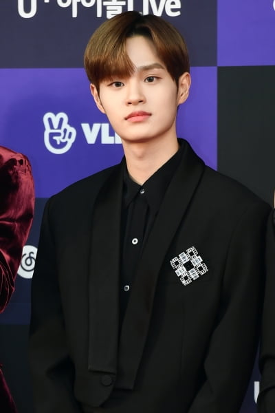 [포토] AB6IX 이대휘, '감탄을 부르는 멋짐' (골든디스크)