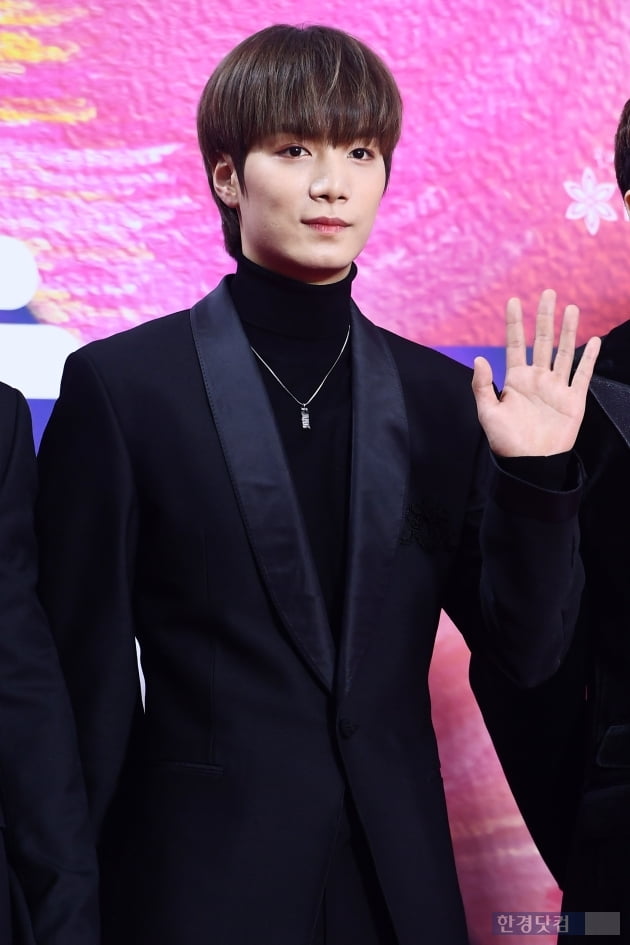 [포토] 뉴이스트 JR, '오늘도 멋있어~' (서울가요대상)