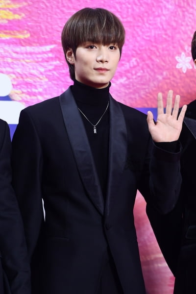 [포토] 뉴이스트 JR, '오늘도 멋있어~' (서울가요대상)