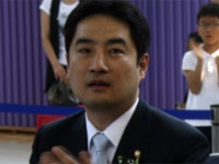 아나운서 연합회, 한나라당 강용석 의원의 ‘성희롱 발언’에 대해 강력 대응하겠다는 입장 밝혀