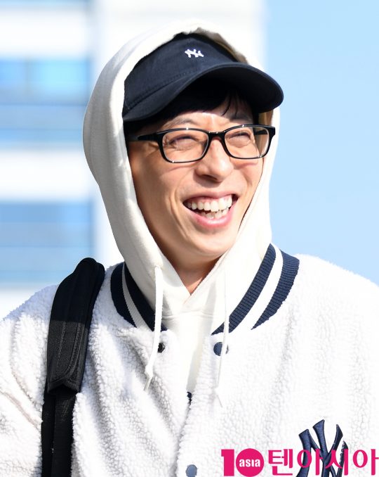 유재석이 11일 오후 서울 여의도동 KBS별관에서 열리는 ‘해피투게더4’ 녹화 방송에 참석하고 있다.