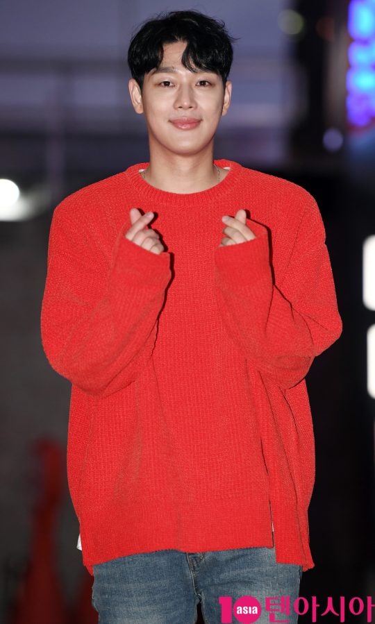 배우 김범진이 30일 오후 서울 여의도 한 음식점에서 열린 TV CHOSUN 특별기획드라마 ‘간택-여인들의 전쟁’ 종방연에 참석하고 있다.