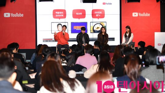 백종원,고동완 PD,이슬예나 PD가 31일 오전 서울 대치동 구글스타트업캠퍼스에서 열린 2019 유튜브 라이징 스타 편 행사에 참석했다.