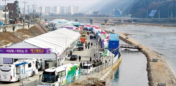 포근한 날씨…강원도 겨울축제 어쩌나