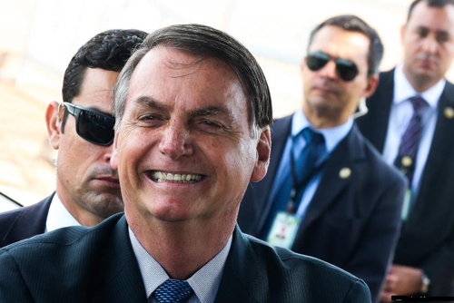 브라질 극우 성향 보우소나루 정부 첫해 민주주의 지지도 하락