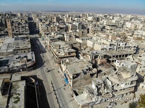 시리아 정부군 새해 첫날에도 반군거점 공격…"민간인 8명 사망"