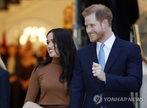 '독립 선언' 英해리왕자 부부, 대중 강연으로 고소득 올릴까