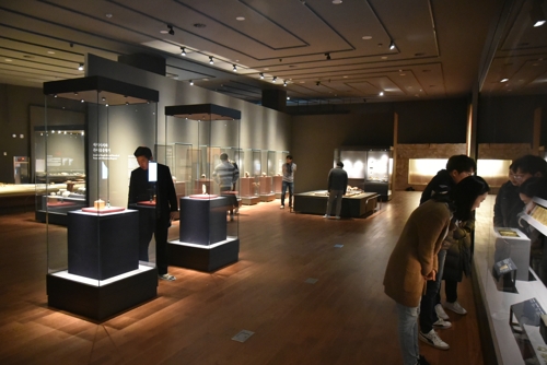 미륵사지 보물 품은 국립익산박물관 문 열었다