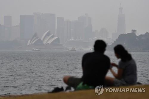 머독 소유 매체, '호주 산불은 방화 탓'…교묘한 초점 이동