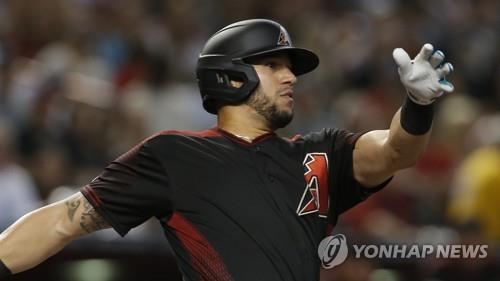 MLB 애리조나, 외야수 페랄타와 253억원에 3년 계약