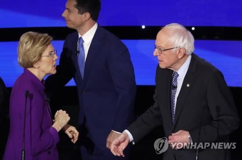 미국 민주당 경선서 '여성 대통령' 설전…북한 문제도 거론