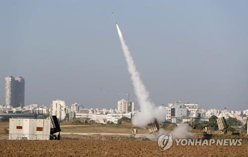 이스라엘군 "가자지구서 로켓포 4발 날아와…피해는 없어"