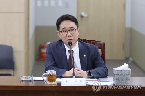 국토차관 "부동산 특별사법경찰 대폭 늘려 집값담합 집중 단속"
