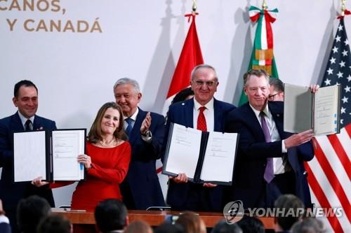 새 북미무역협정 USMCA, 미 상원 통과…캐나다 비준만 남아(종합)
