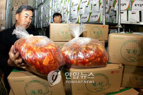 식약처 수입식품 관리 강화…소비자 참여 수입김치 실태조사
